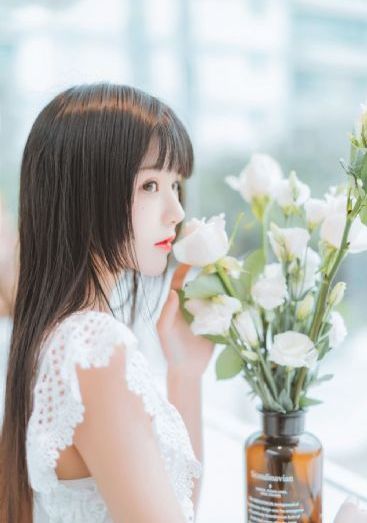 正在播放REBDB写真初美沙希_BD英语在线手机播放