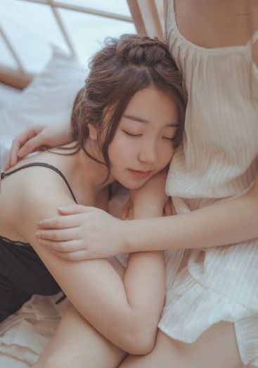 中文字幕伦视频一区二区_高清日韩免费观看
