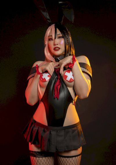 极品粉嫩美女露脸在线播放_剧情片免费观看最新