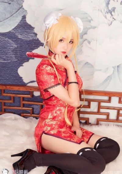 亚洲日本影院_十万网红美女美酱