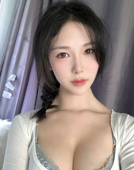 亚洲欧美日韩在线中文字幕_720完整版观看
