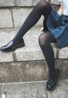 请女友母亲吃饭应该带礼物吗_HD动漫免费观看