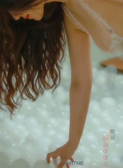 穿丝袜的女社长电影_迅雷手机免费观看