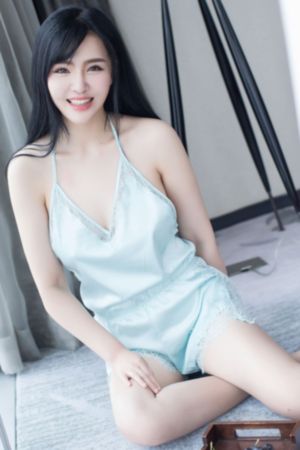 久久久夜色精品亚洲AV图片蝴蝶_720高清完整版播放
