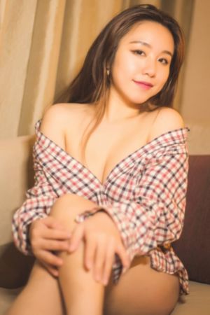 一级黄色偷拍视频播放_BD英语全集在线观看