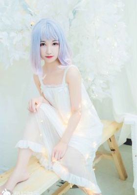 欧美高冷美女h视频一区在线观看_BD国语在线播放观看
