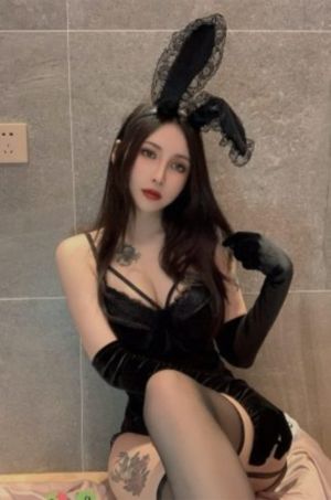 欧美人妻少妇精品久久黑人_1080在线播放观看