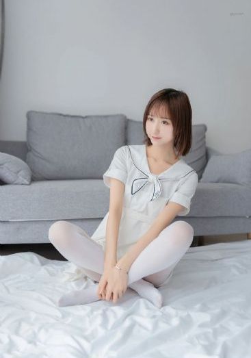 白嫩情侣偷拍呻吟刺激_BD韩语在线播放观看