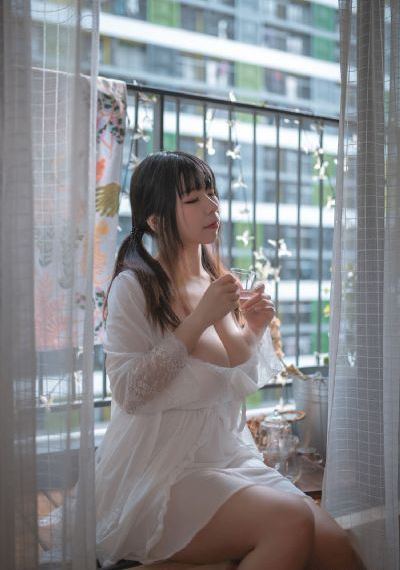 re九九热精品视频在线观看_4K在线观看视频