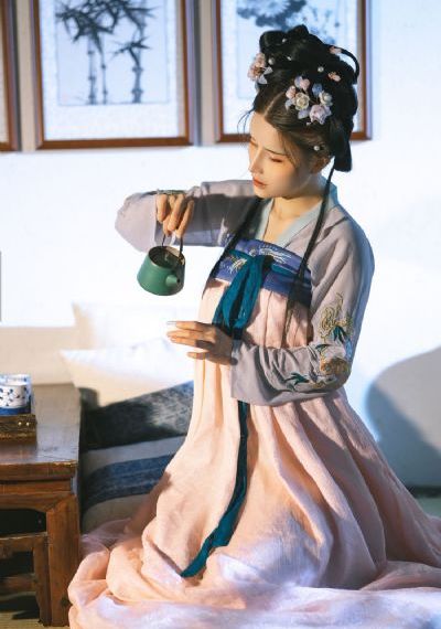 桥本有菜被家庭乱伦_4K免费观看超清