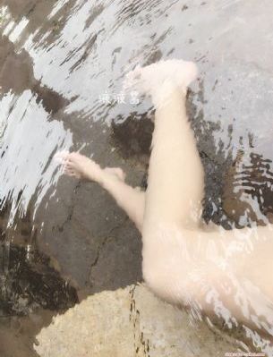 超碰精品在线_蓝光完整版观看
