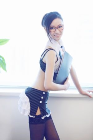 九九亚洲综合精品自拍_蓝光免费电视剧