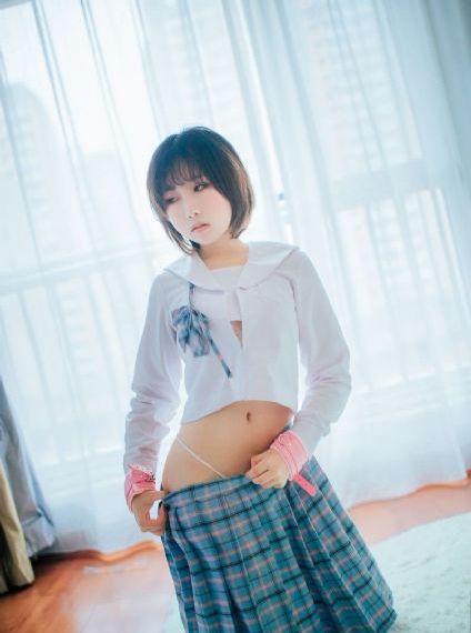 婷婷久久中文_超清高清完整版播放